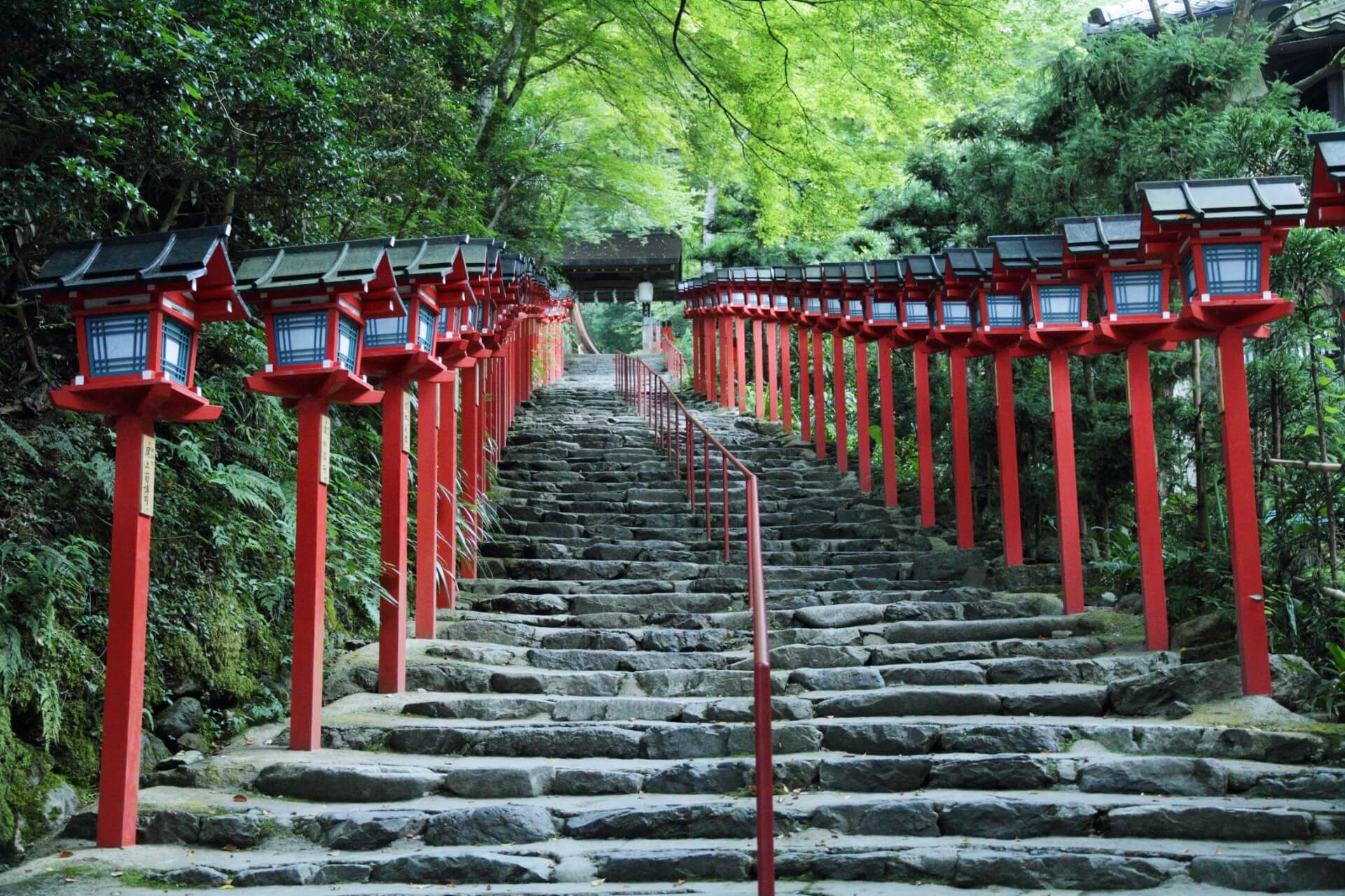 Kibune Shrine - small group tours Japan